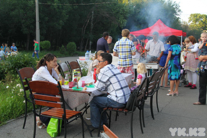 Сколько мы им платим